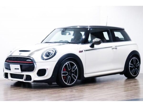 Ref:AUX-18906596 MINI MINI 2018