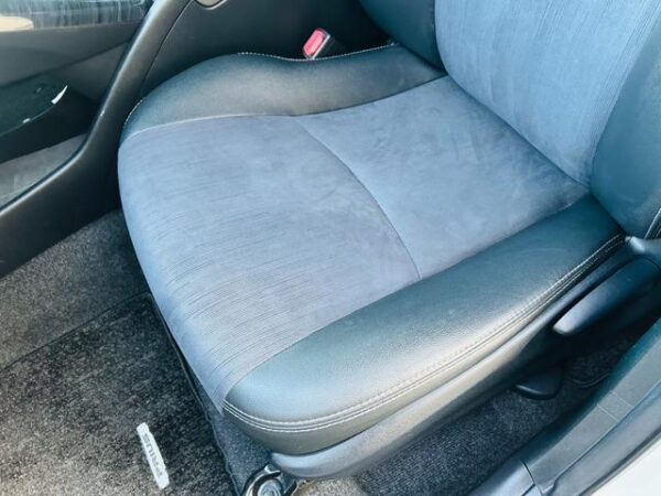 Ref:AUX-18916079 TOYOTA PRIUS 2014 - Image 16
