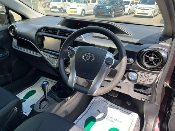 Ref:AUX-18916089 TOYOTA AQUA 2015 - Image 13