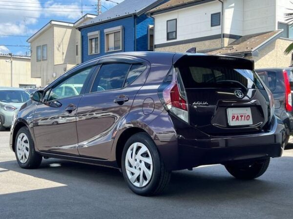 Ref:AUX-18916089 TOYOTA AQUA 2015 - Image 9