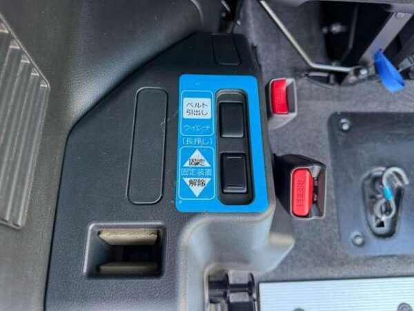 Ref:AUX-18918311 NISSAN SERENA 2020 - Image 13