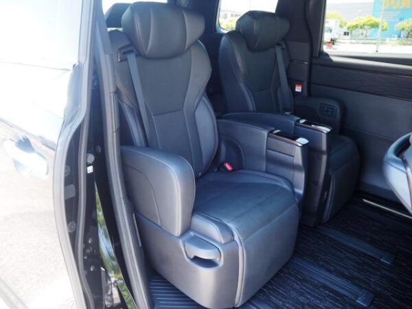 Ref:AUX-18920191 TOYOTA ALPHARD 2024 - Image 12