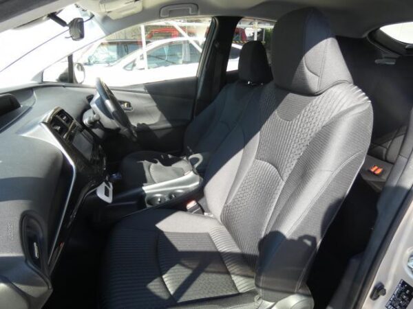 Ref:AUX-18926685 TOYOTA PRIUS 2016 - Image 6