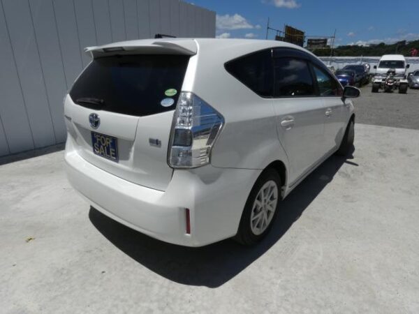 Ref:AUX-18926691 TOYOTA PRIUS ALPHA 2013 - Image 5