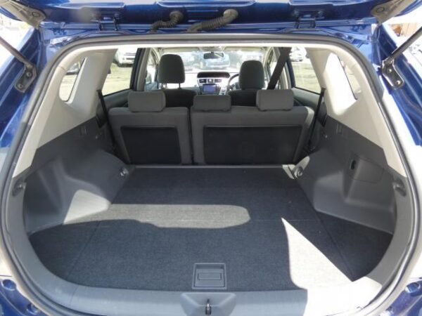 Ref:AUX-18926700 TOYOTA PRIUS ALPHA 2013 - Image 16