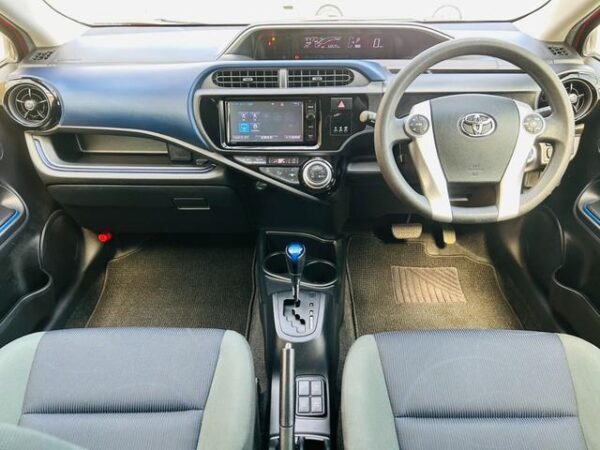 Ref:AUX-18933326 TOYOTA AQUA 2014 - Image 3