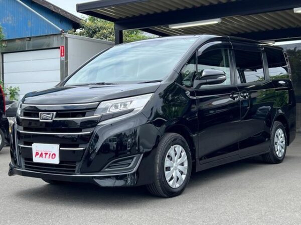 Ref:AUX-18933352 TOYOTA NOAH 2017 - Image 4