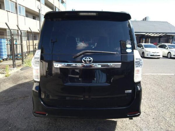 Ref:AUX-18934864 TOYOTA VOXY 2014 - Image 2