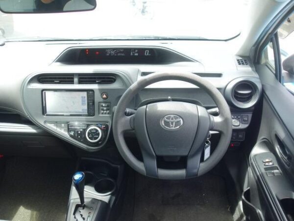 Ref:AUX-18936752 TOYOTA AQUA 2020 - Image 13