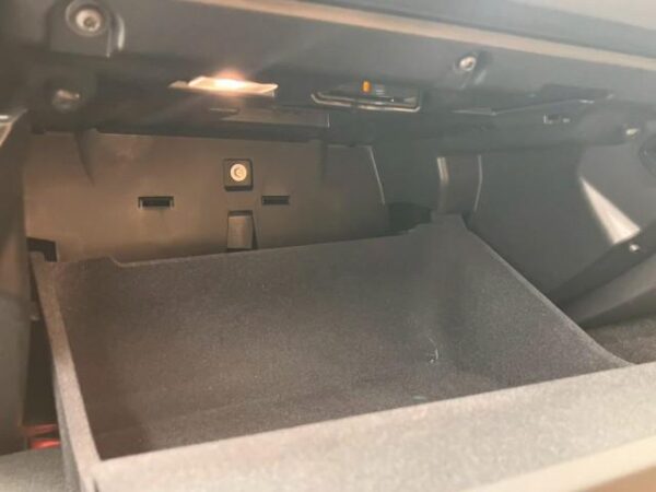 Ref:AUX-18938241 VOLVO XC60 2023 - Image 14