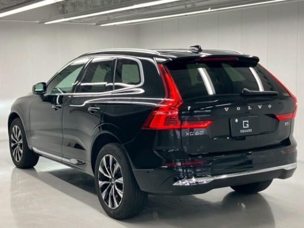 Ref:AUX-18938241 VOLVO XC60 2023 - Image 8