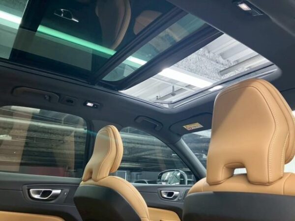 Ref:AUX-18938241 VOLVO XC60 2023 - Image 9