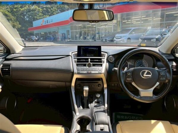 Ref:AUX-18942759 LEXUS NX 2016 - Image 2