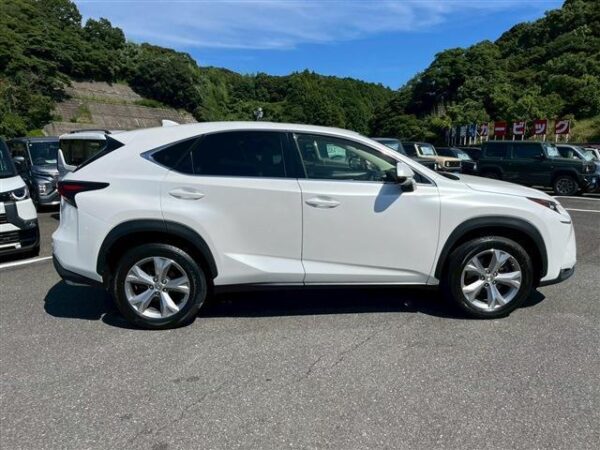Ref:AUX-18942759 LEXUS NX 2016 - Image 12