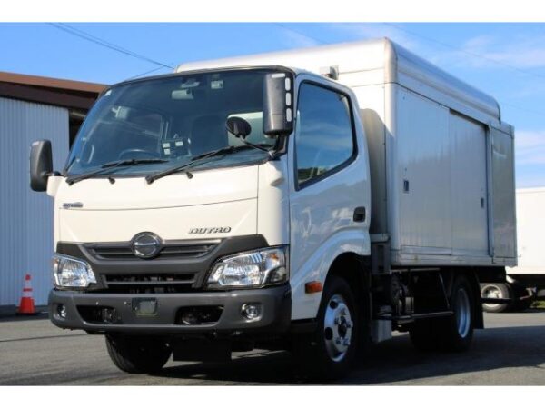 Ref:AUX-18942913 HINO DUTRO 2016