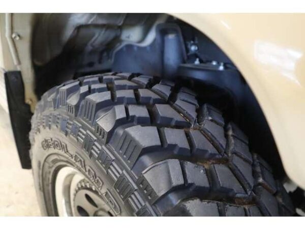 Ref:AUX-18943881 TOYOTA LAND CRUISER 70 2015 - Image 13