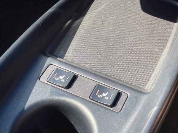 Ref:AUX-18952800 TOYOTA PRIUS 2020 - Image 6