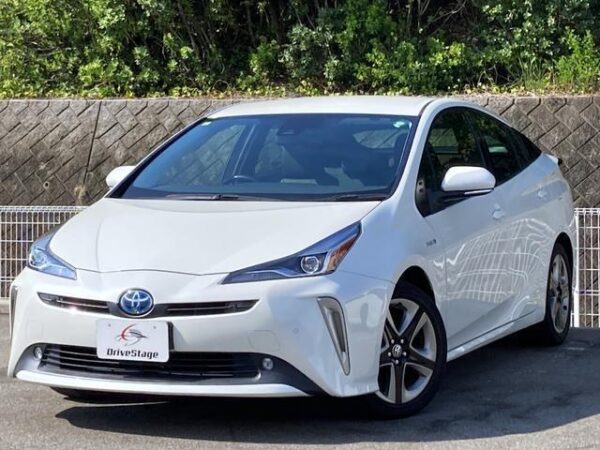 Ref:AUX-18952800 TOYOTA PRIUS 2020