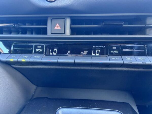 Ref:AUX-18953672 TOYOTA CROWN CROSSOVER 2024 - Image 14