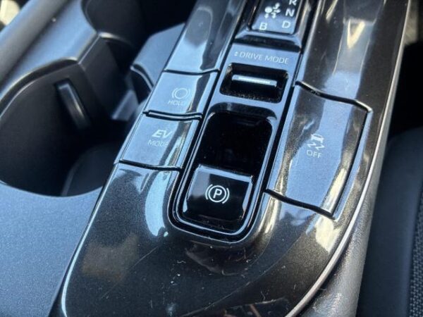 Ref:AUX-18953672 TOYOTA CROWN CROSSOVER 2024 - Image 16