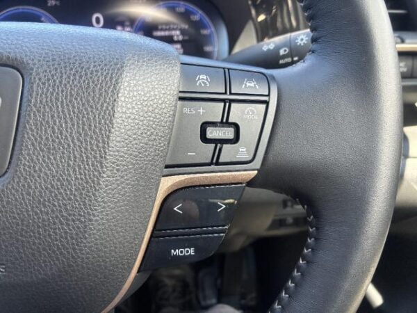 Ref:AUX-18953672 TOYOTA CROWN CROSSOVER 2024 - Image 18