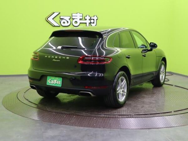 Ref:AUX-18963570 PORSCHE MACAN 2018 - Image 2