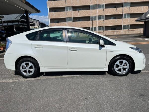 Ref:AUX-18963848 TOYOTA PRIUS 2015 - Image 3