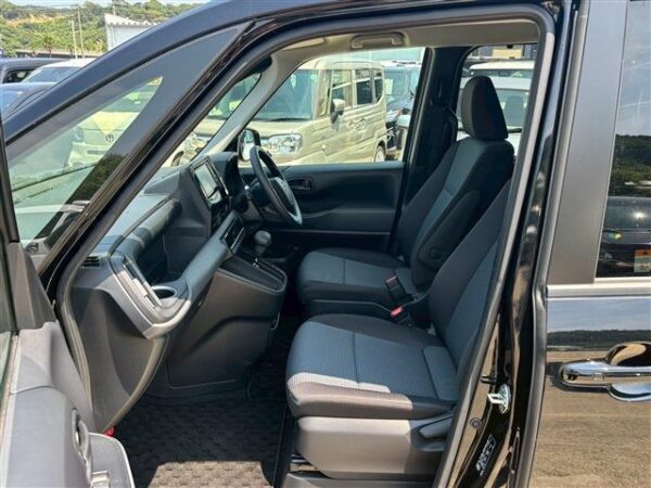 Ref:AUX-18967860 TOYOTA NOAH 2024 - Image 10