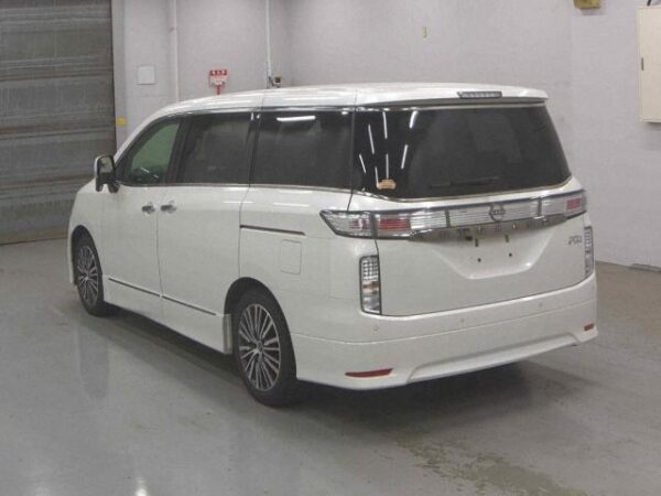 Ref:AUX-18968067 NISSAN ELGRAND 2023 - Image 4