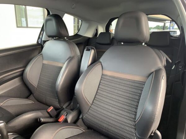 Ref:AUX-18971250 PEUGEOT 208 2015 - Image 6