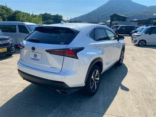Ref:AUX-18971523 LEXUS NX 2018 - Image 3