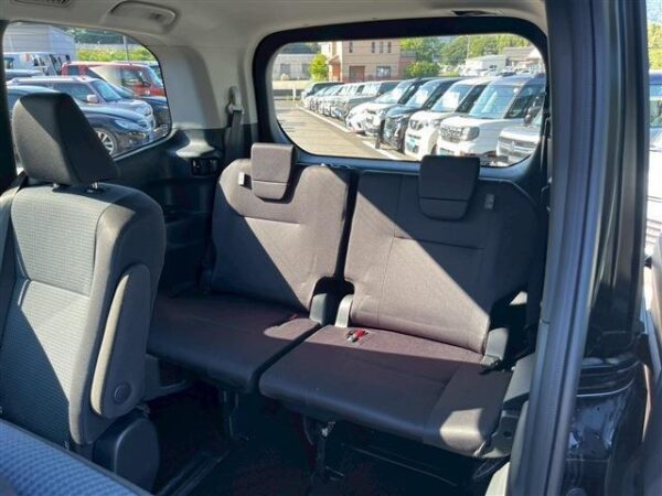 Ref:AUX-18971525 TOYOTA NOAH 2024 - Image 5