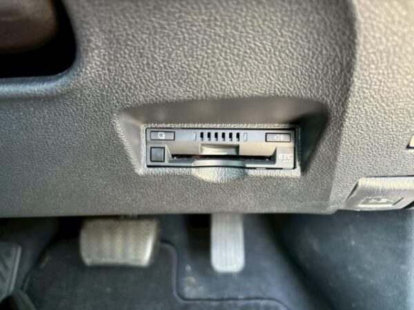 Ref:AUX-18971530 TOYOTA PRIUS 2021 - Image 20