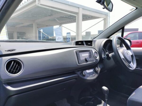 Ref:AUX-18971897 TOYOTA VITZ 2013 - Image 12