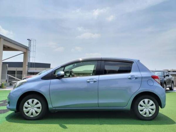 Ref:AUX-18971897 TOYOTA VITZ 2013 - Image 19