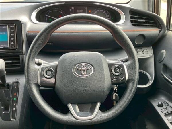 Ref:AUX-18977850 TOYOTA SIENTA 2019 - Image 19