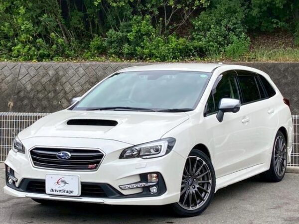 Ref:AUX-18981558 SUBARU LEVORG 2016