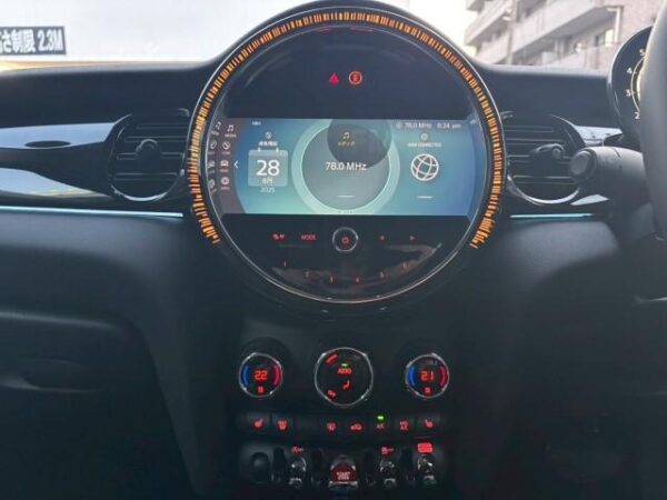 Ref:AUX-18982358 MINI MINI 2023 - Image 18