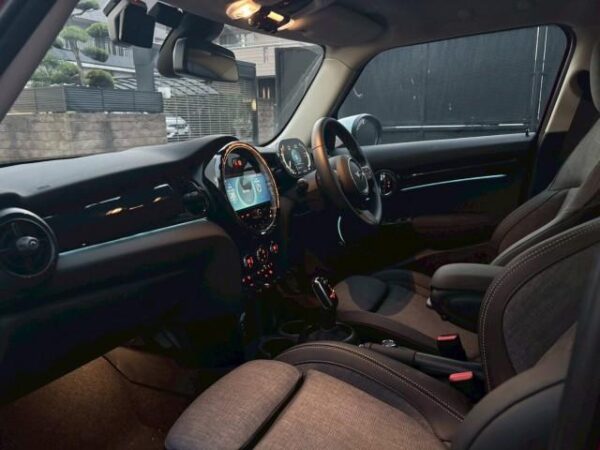Ref:AUX-18982358 MINI MINI 2023 - Image 6