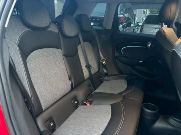 Ref:AUX-18982358 MINI MINI 2023 - Image 9