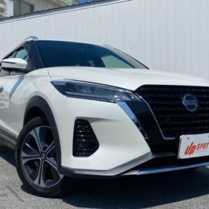 2020 Nissan Kix pearl hybrid used car Japan export