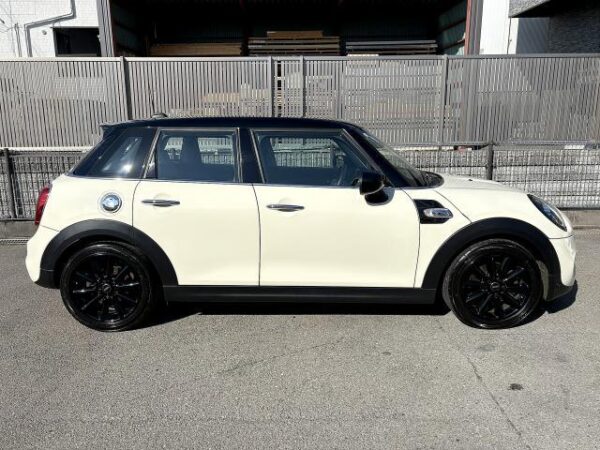 Ref:AUX-18985876 MINI MINI 2019 - Image 3