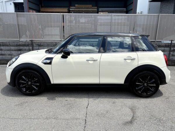 Ref:AUX-18985876 MINI MINI 2019 - Image 5