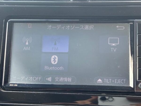 Ref:AUX-18992896 TOYOTA PRIUS 2018 - Image 4