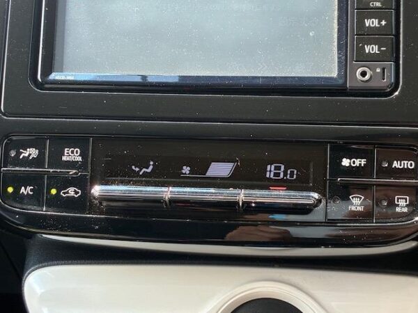 Ref:AUX-18992896 TOYOTA PRIUS 2018 - Image 7