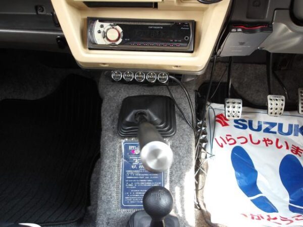Ref:AUX-18992949 SUZUKI JIMNY 1998 - Image 15