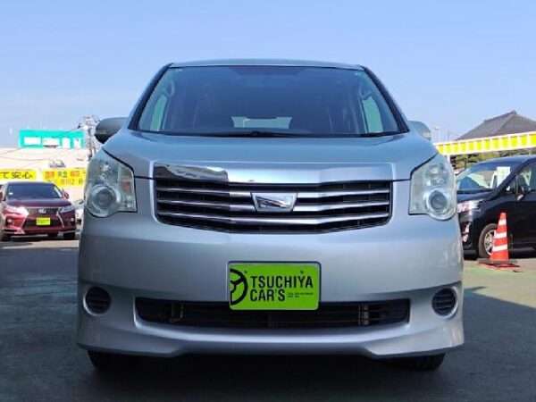 Ref:AUX-18997004 TOYOTA NOAH 2013 - Image 9