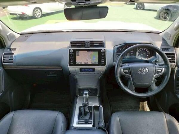 Ref:AUX-18997504 TOYOTA LAND CRUISER PRADO 2017 - Image 5
