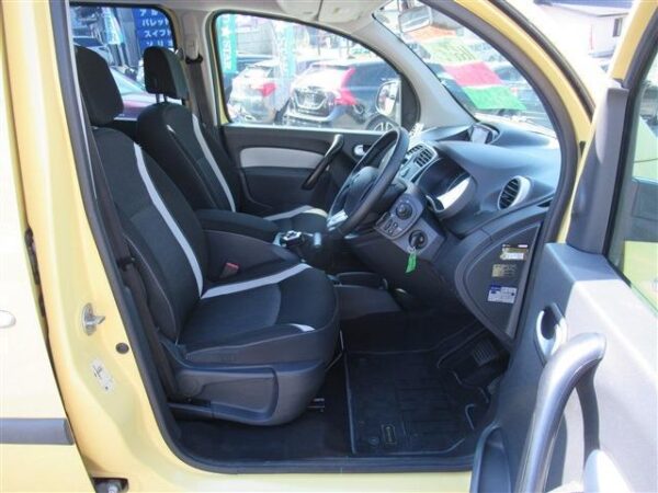Ref:AUX-19000544 RENAULT KANGOO 2016 - Image 17