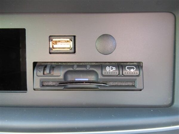 Ref:AUX-19000544 RENAULT KANGOO 2016 - Image 8